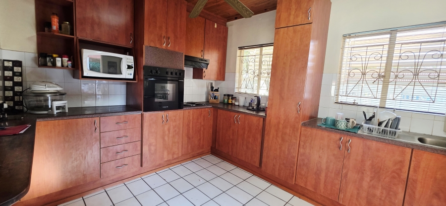 3 Bedroom Property for Sale in Naudeville Free State